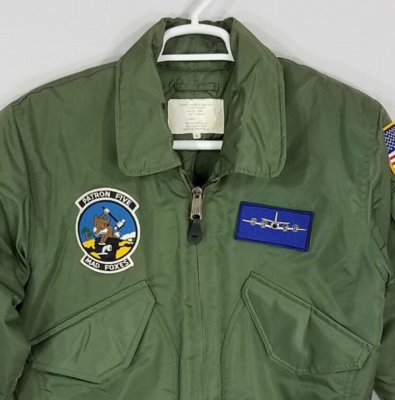 Vtg Military Jacket Flyer's CWU 45-P Insulated 10 Patches Naval