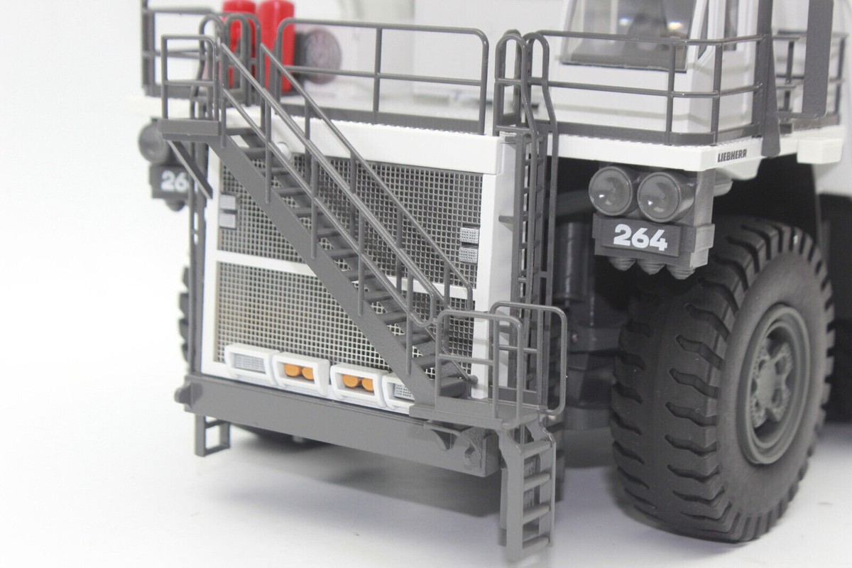 Conrad 2765/02 Liebherr T264 Mining Dump Truck New Design Conrad 2765/02 Liebherr T264 Mining Dump Truck New Design