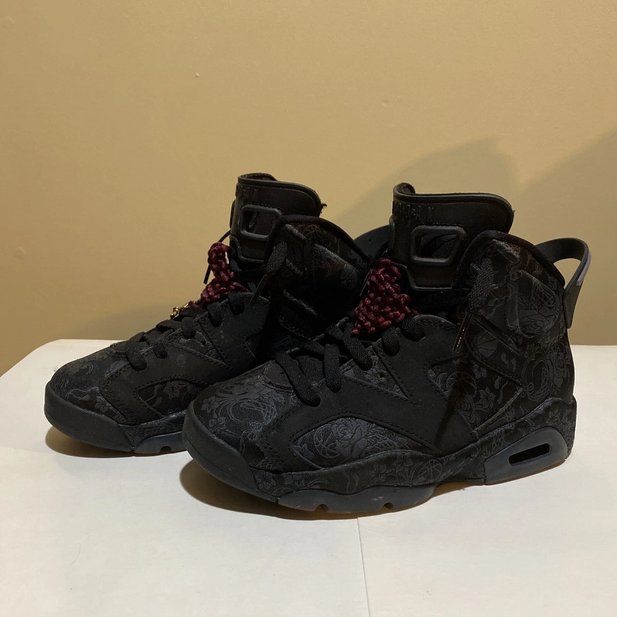 womens burgundy jordans