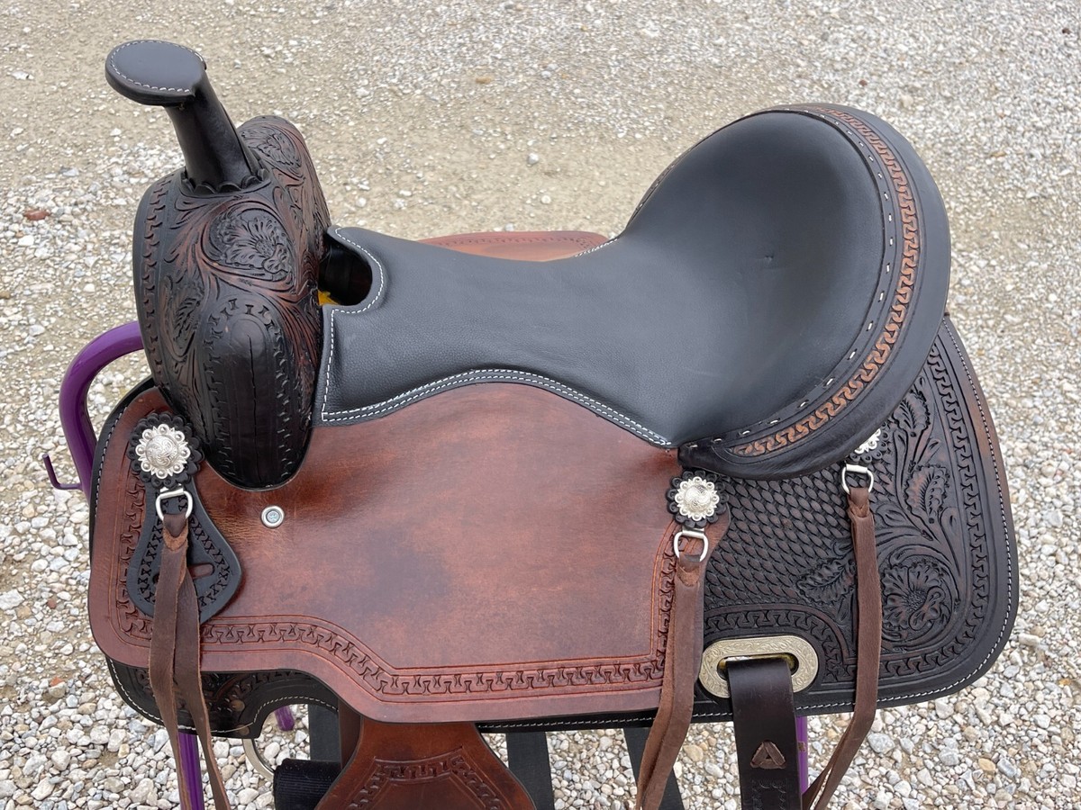 Selle Western Barrel fabriquée à la main – Cuir usiné floral