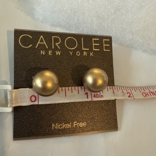 $24 Carolee Large Gold Pearl Stud Earrings S150 - Picture 5 of 5