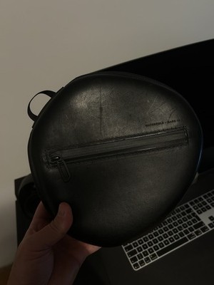 Waterfield AIRPODS MAX SHIELD CASE schwarz Leder