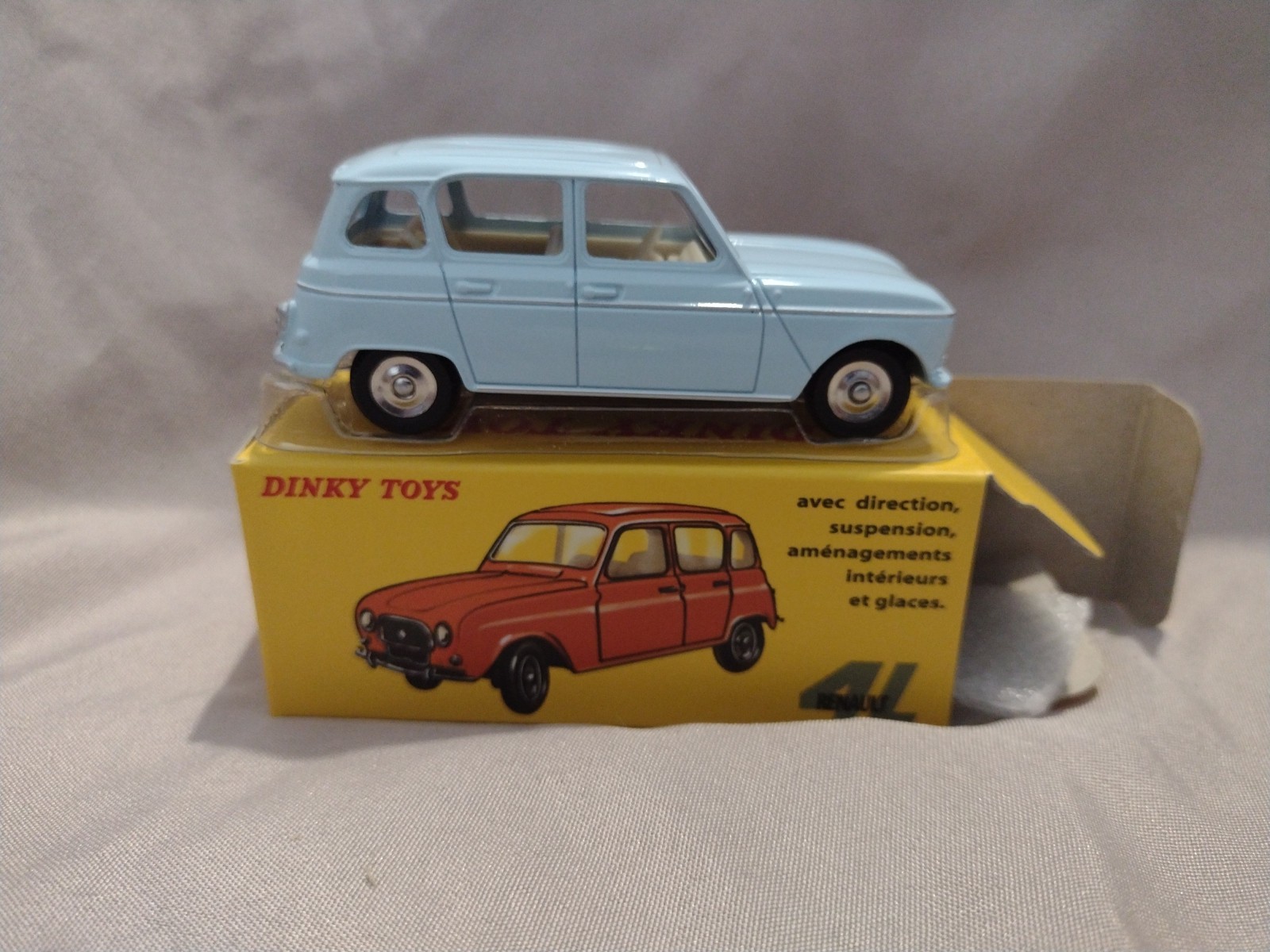Dinky 518, Renault 4L - Free Price Guide & Review