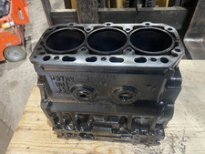 Bare engine block X Yanmar 3TNV88-XWA2 diesel engine