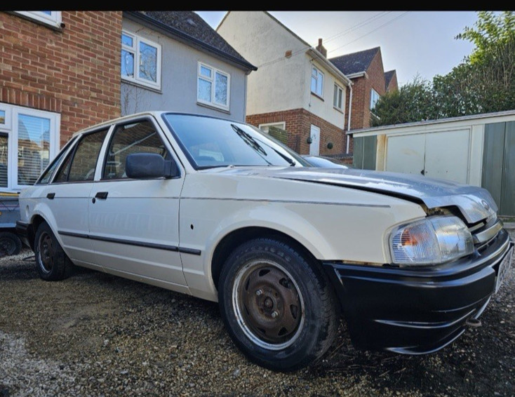 Ford escort Mk4 1.6 GL
