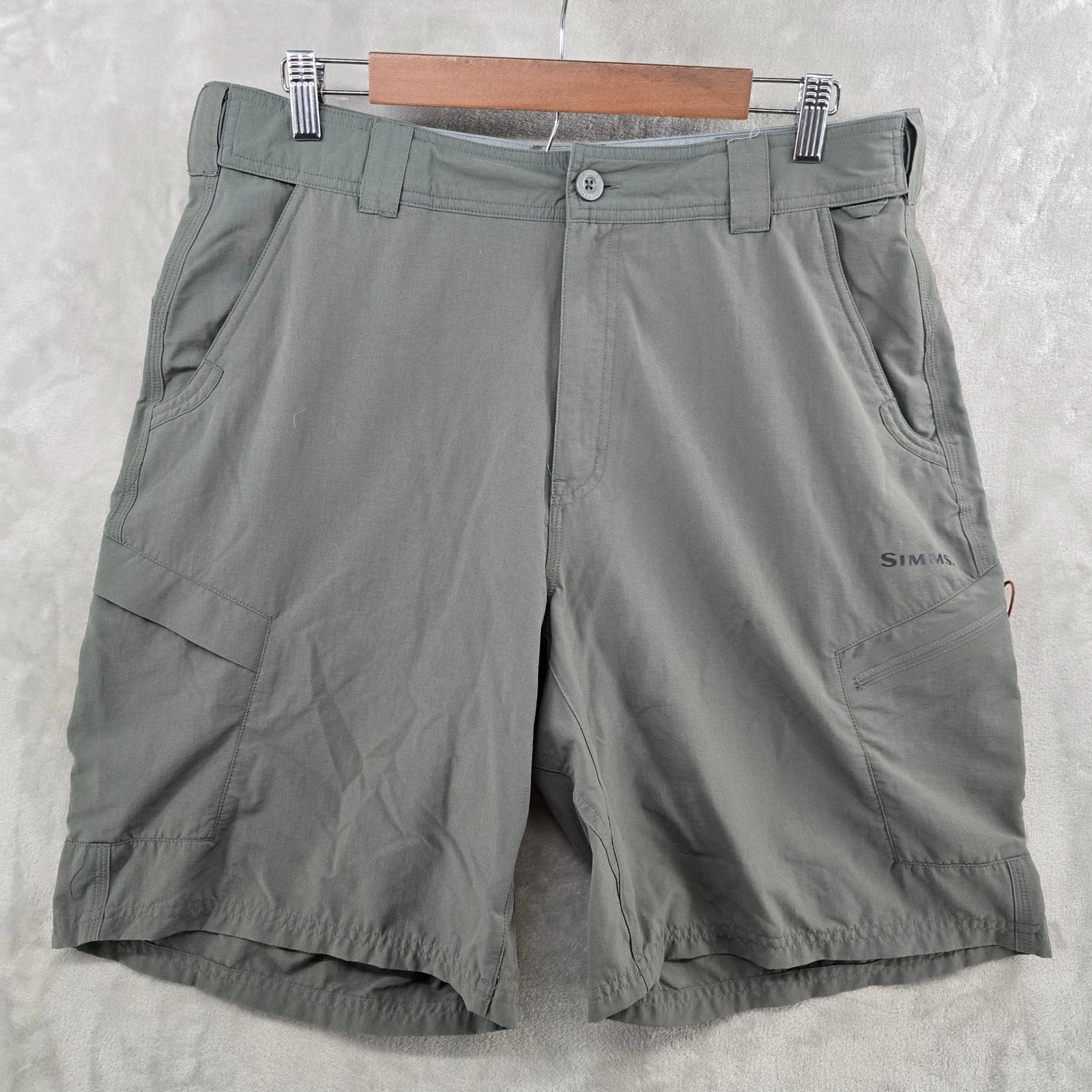 Simms Fishing Shorts Mens 36 Grey Cargo Utility Performance Hiking Outdoor
Opens in a new window or