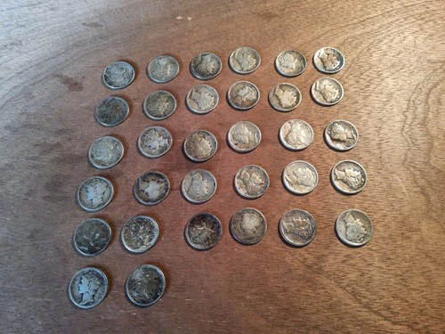 Bulk Lot of 32 US 90% Silver Mercury Dimes