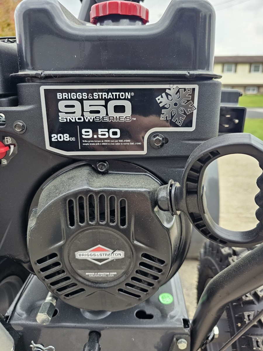 Briggs Stratton 950 Snow Series 208cc 24
