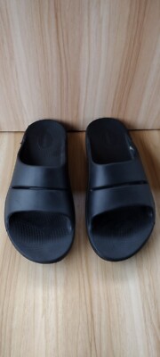 OOFOS OOahh Slide Sandal Size M12/W14/EURO 45 Black | eBay display picture 2