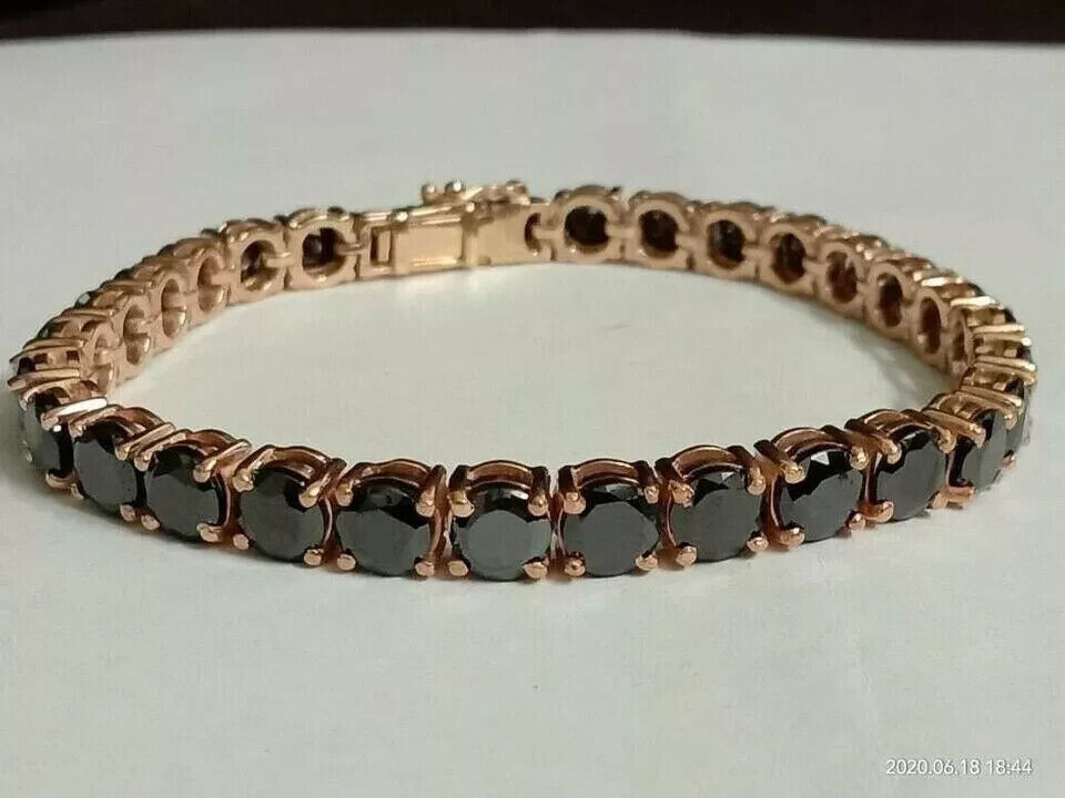 Foto 1 di 6