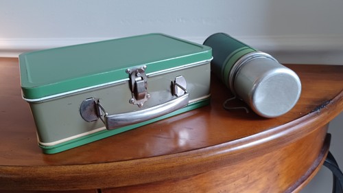 Vintage Lunchbox With Thermos Montgomery Ward Green Kids Metal Lunchbox - Picture 6 of 23