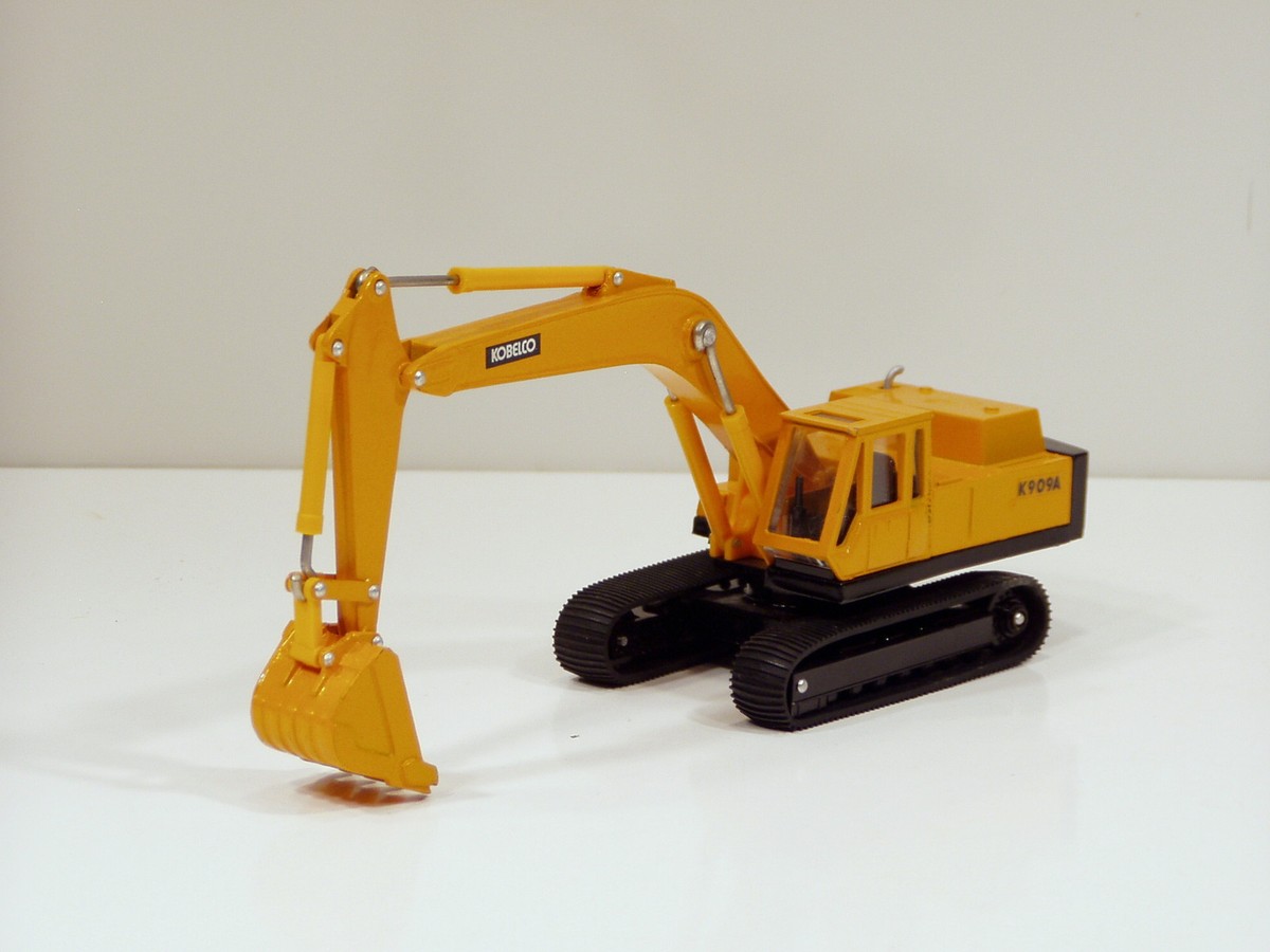 Kobelco K909A Excavator - 1/50 - Ashiya Modelling - MIB | eBay