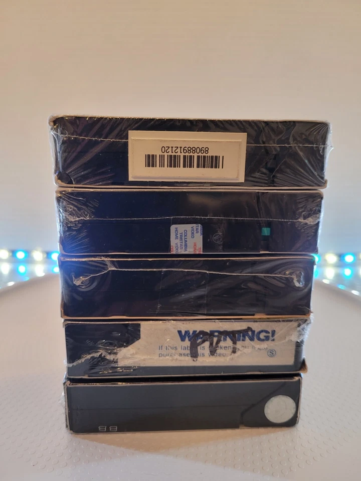 Vintage Sci Fi Horror Action Vhs Lot MCA Jaws Sealed Factory 97, Ghostbusters... - Image 3 of 4