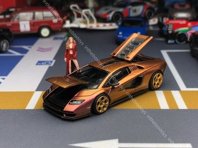 POPRACE 1/64 Lamborghini Countach LPI 800-4 With Figure Diecast Model Car