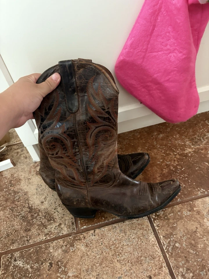 Botas Mujer Talla 8 Old Gringo Marrón Buen Estado Puede Caber Una Talla 8 1/2 Foto 2 de 4