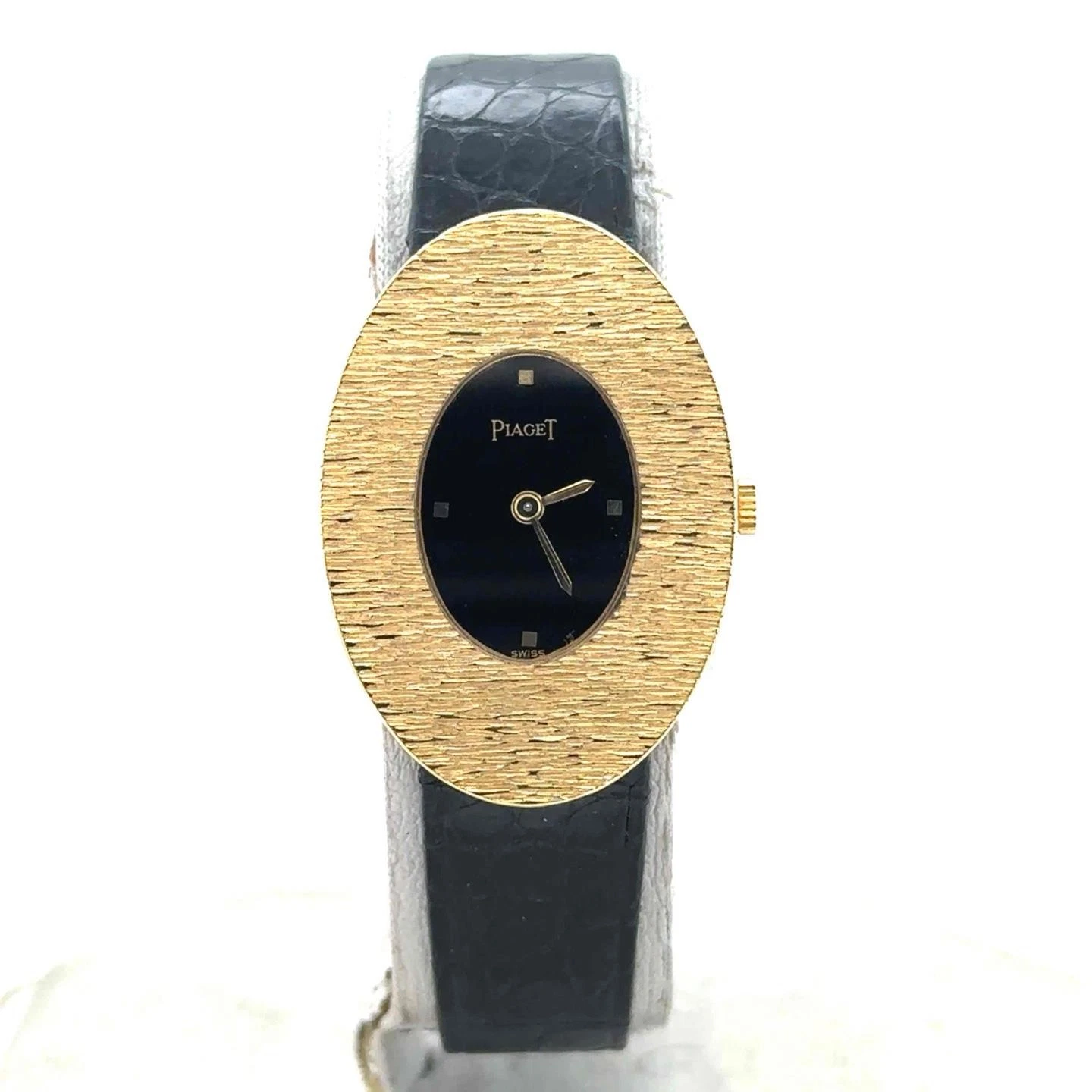 Piaget — Piaget Baignoire Vintage Manual Wind 23mm 18k Yellow Gold Ladies Watch 99061