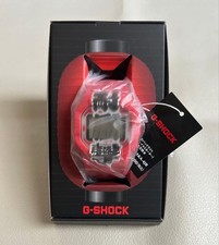 G SHOCK DW 5600AKA 4JR Lanterna Rossa