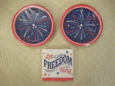 Party Creations 4th of July/Independence Day Patriotic Paper Plates & Napkins