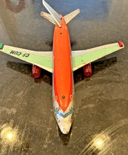 Vintage CP Air Tin Airplane 14” CF-CUM Canadian Pacific Jet Toy Fair Condition