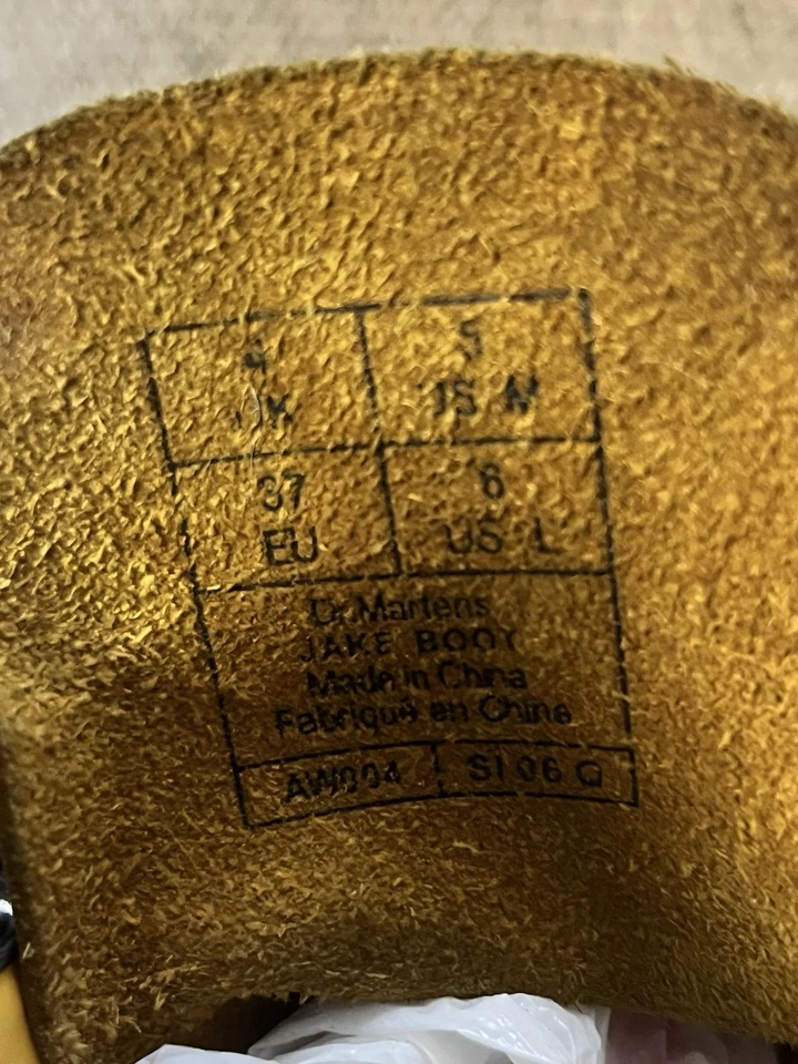 Dr Doc Martens 1460 Hora de Aventura Jake El Perro Botas de Cuero EE. UU. L 5 UK 3 UE 36 Foto 4 de 4