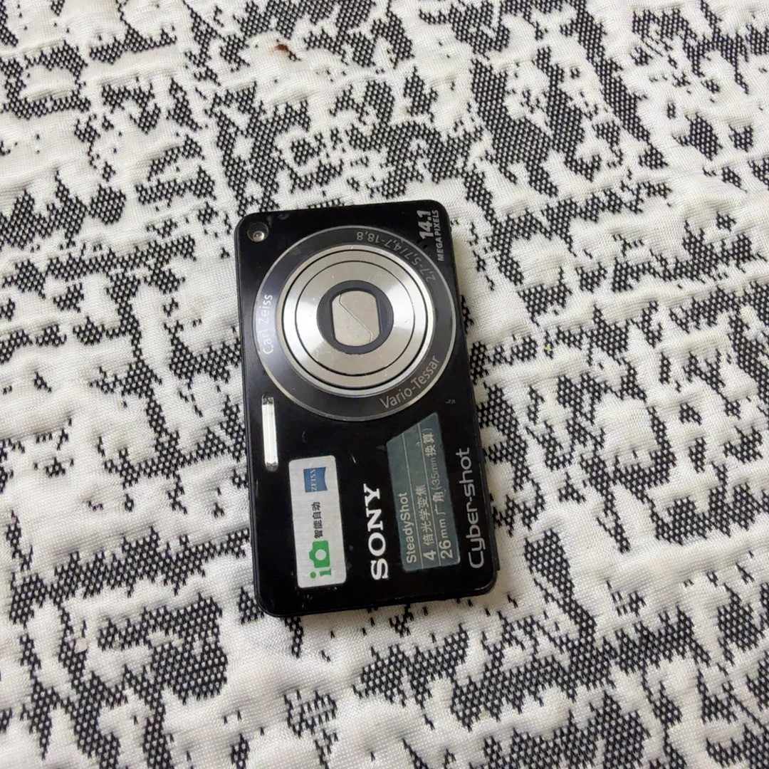 SONY Cyber-Shot DSC-W350 Digital Camera 14.1 MP 4x Optical Zoom with Accessories
