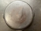 Griswold cast iron skillit   NO.9