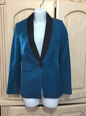 BEBE NOUVEAU ESPRIT LONG SLEEVE FITTED BLAZER SIZE 2