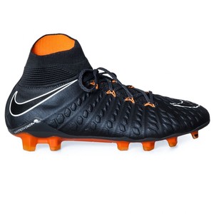 nike hypervenom 5
