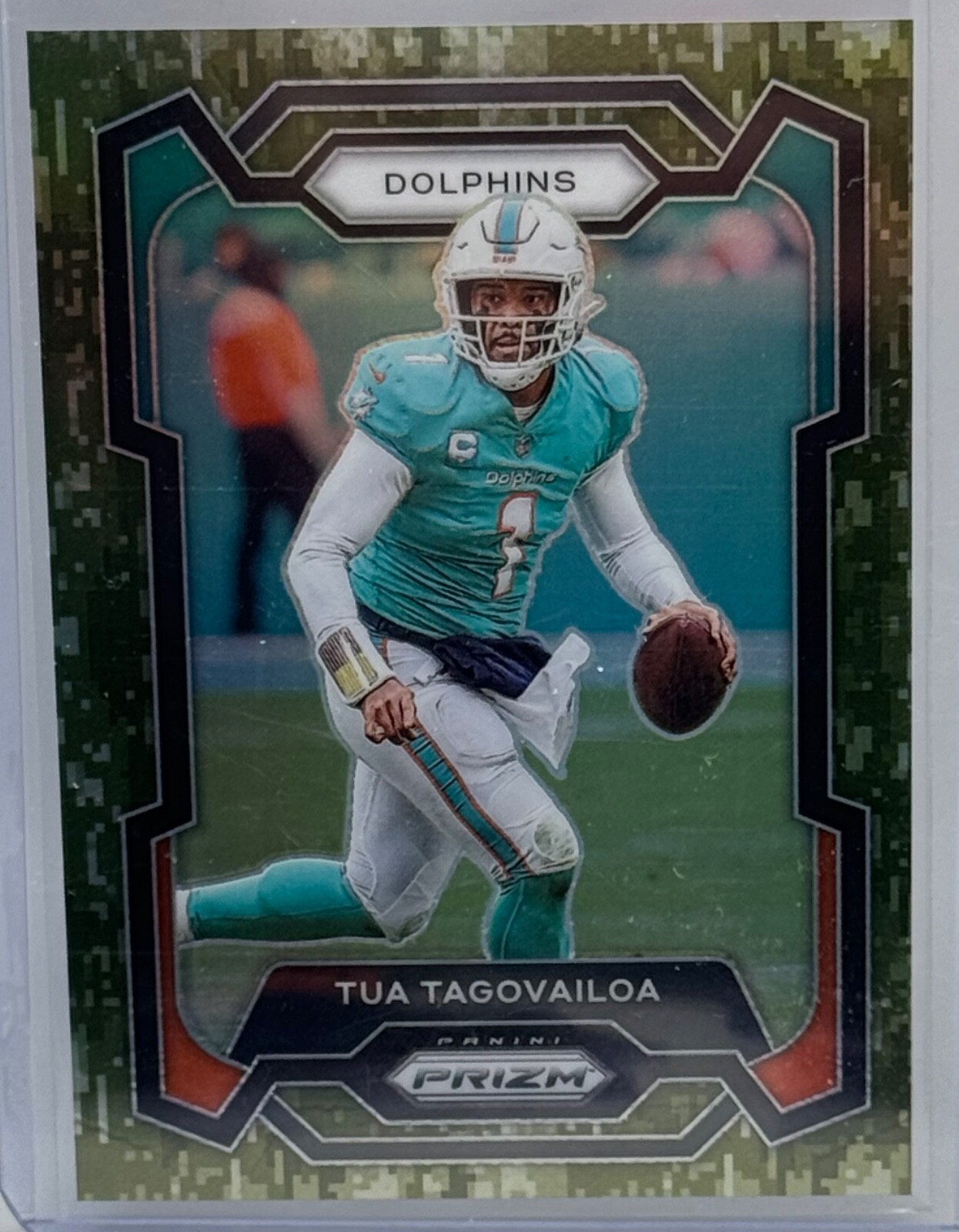 2023 Panini Prizm Tua Tagovailoa Forest Camo #190 Mint /15