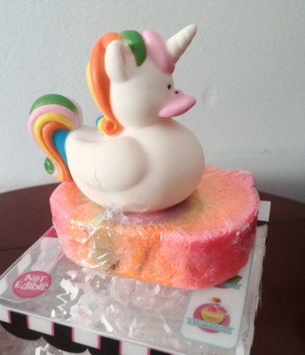 MC Sweets Hand Crafted Fruit Scent Bubble Burst Bath Delight Soap Rubber Unicorn