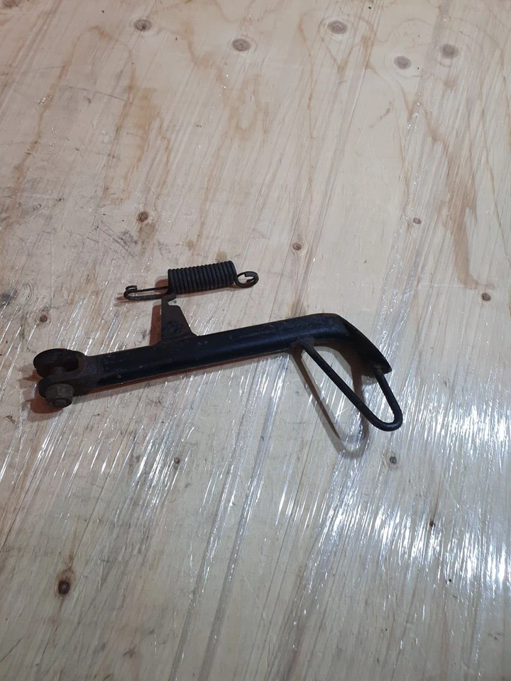 Honda Cbr125r 2004 - 2006 SIDE STAND AND SPRING - Image 4 of 4