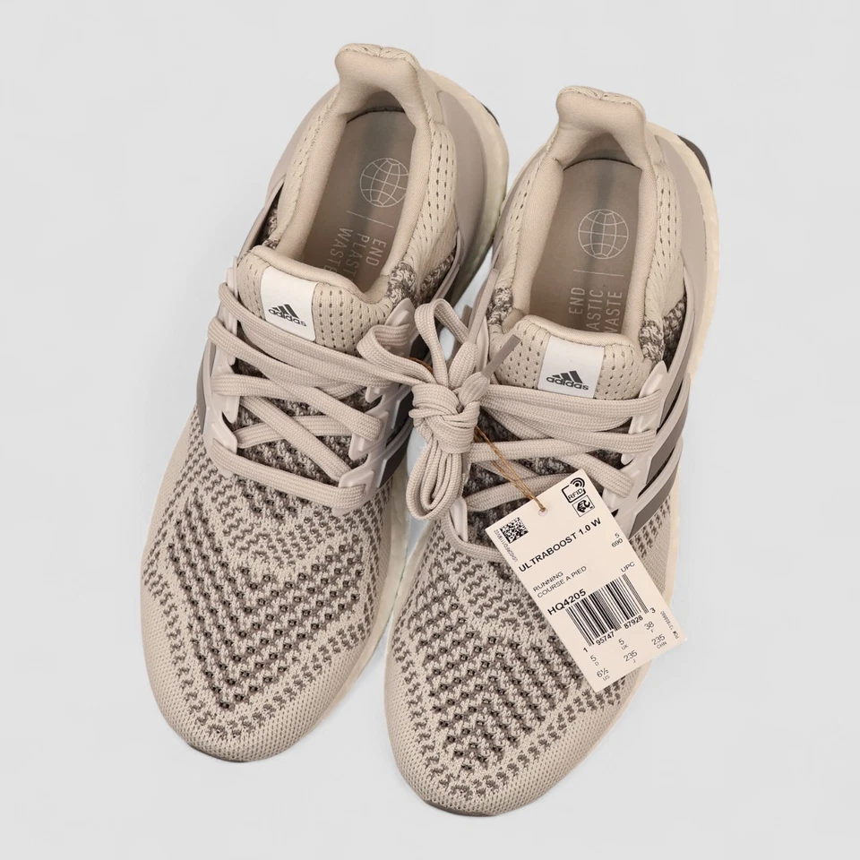 Adidas Women's Ultraboost 1.0 Running Lifestyle Fashion Shoes Sneakers Size 6.5 - Image 3 of 4