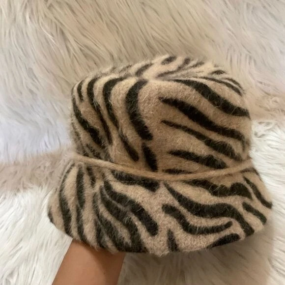 Betmar New York Vintage Brown Zebra Stripes Angora Blend Bow Bucket Hat - Image 2 of 4