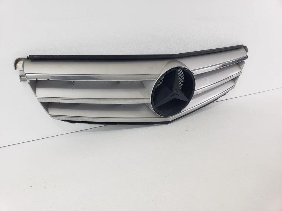08 09 10 11 12 13 14 2008-2014 Mercedes-benz W204 C300 C250 Grill Grille OEMX Foto 3 de 4
