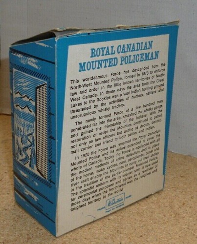BRITAINS "SWOPPET " MODEL No.699 ROYAL CANADIAN MOUNTED POLICE TROOPER BOXED - Picture 4 of 4
