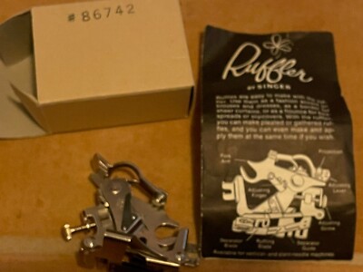 Vintage Singer Low Shank Adjust Ruffler Foot Sewing CC86742 Japan