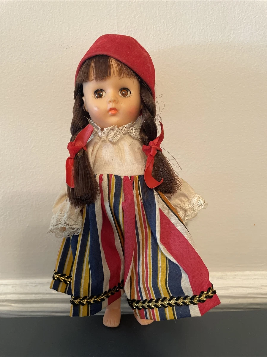 Vintage Vogue 1972 Dolls Brown Hair Brown Eyes 8