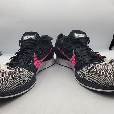 Nike Flyknit Racer Be True Rainbow Mens Size 9.5 Grey White  display picture 3