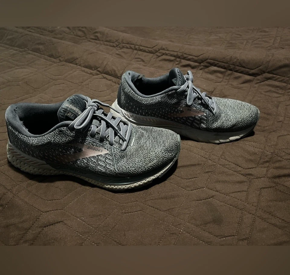 Zapatos de tenis Brooks para mujer talla 9,5 AMPLIOS Foto 2 de 4