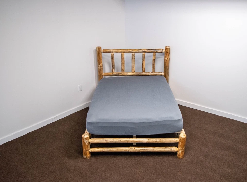 Бревенчатая кровать-платформа ~ Cali King ~ Northern Rustic Pine | Amish-Made | Double Side Rail - Изображение 4 из 4