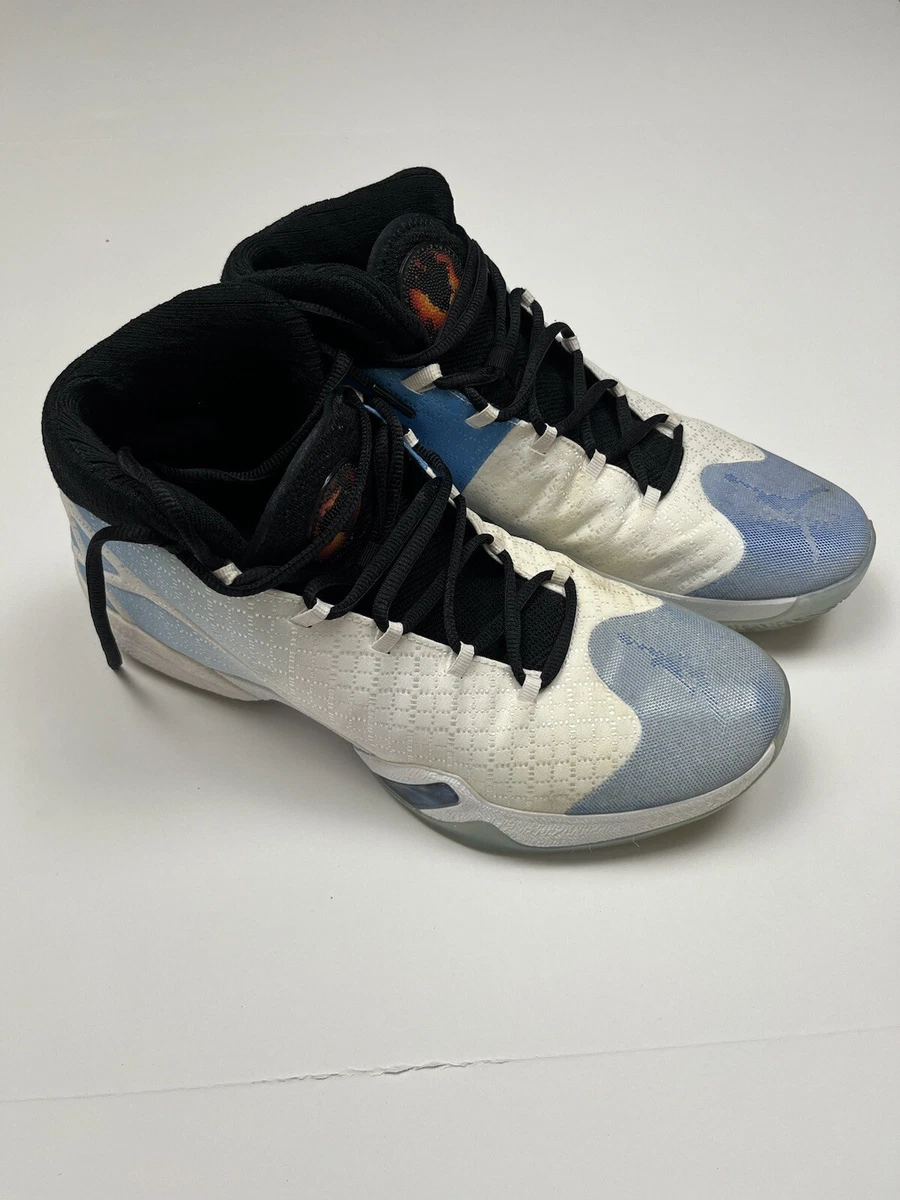 Unc xxx top