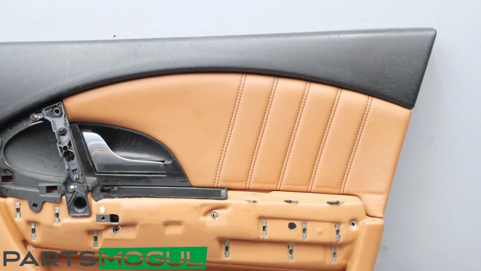 Maserati Quattroporte M139 2003-2012 panel de puerta delantera interior pasajero fabricante de equipos originales Foto 2 de 4