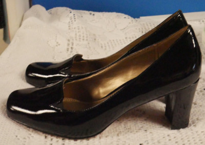 NWOB SHARP CIRCA JOAN & DAVID LUXE BLACK PATENT LEATHER VOYEUR SZ 7.5M