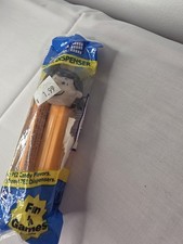 Lucy Van Pelt Peanuts Pez Dispenser New In Pack