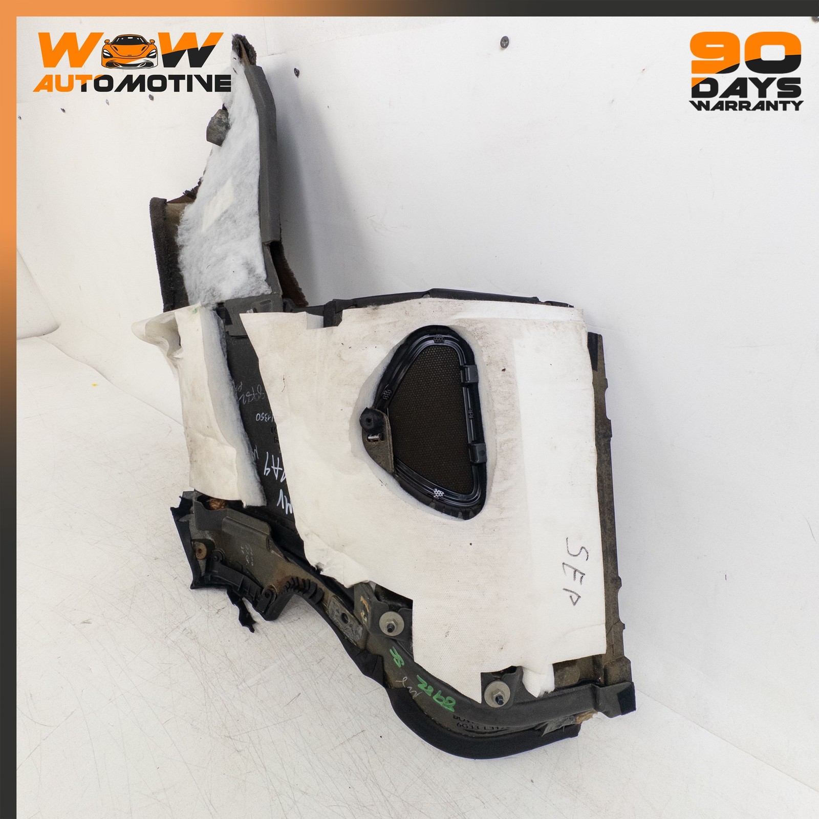 06-16 ASTON MARTIN V8 VANTAGE REAR RIGHT QUARTER PANEL TRIM COVER PAD OEM