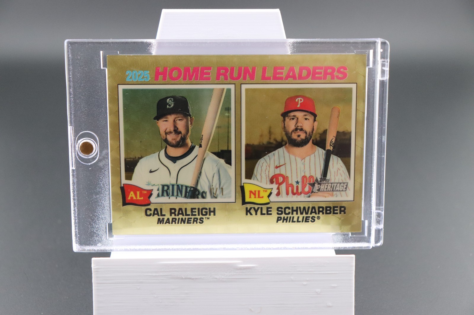 2026 Topps Heritage HR Leaders Kyle Schwarber, Cal Raleigh #2 Superfractor 1/1 view 1