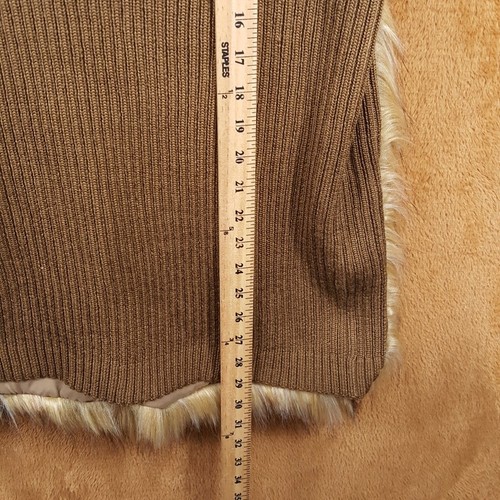 CHICOS Vest Womes Size 2 Large Brown Faux Fur Hook Eye Sleeveless Knit Back - Picture 7 of 8