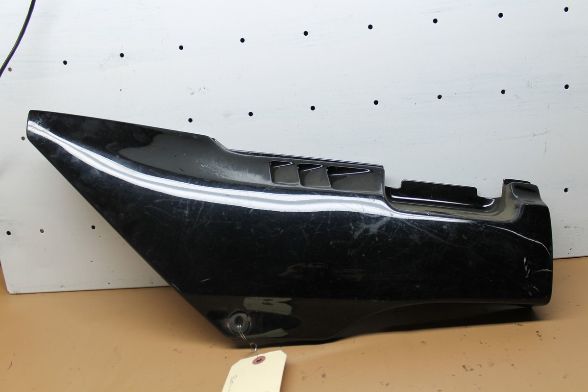 1986-1987 KAWASAKI NINJA ZX1000 LEFT SIDE COVER (KTP126) 36001