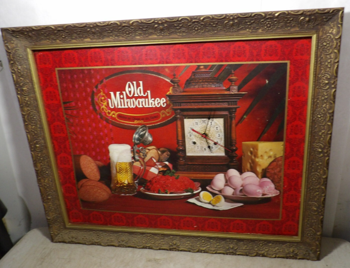 Vintage 1950s60s Old Milwaukee Beer Cardboard Clock Sign Rare HTF