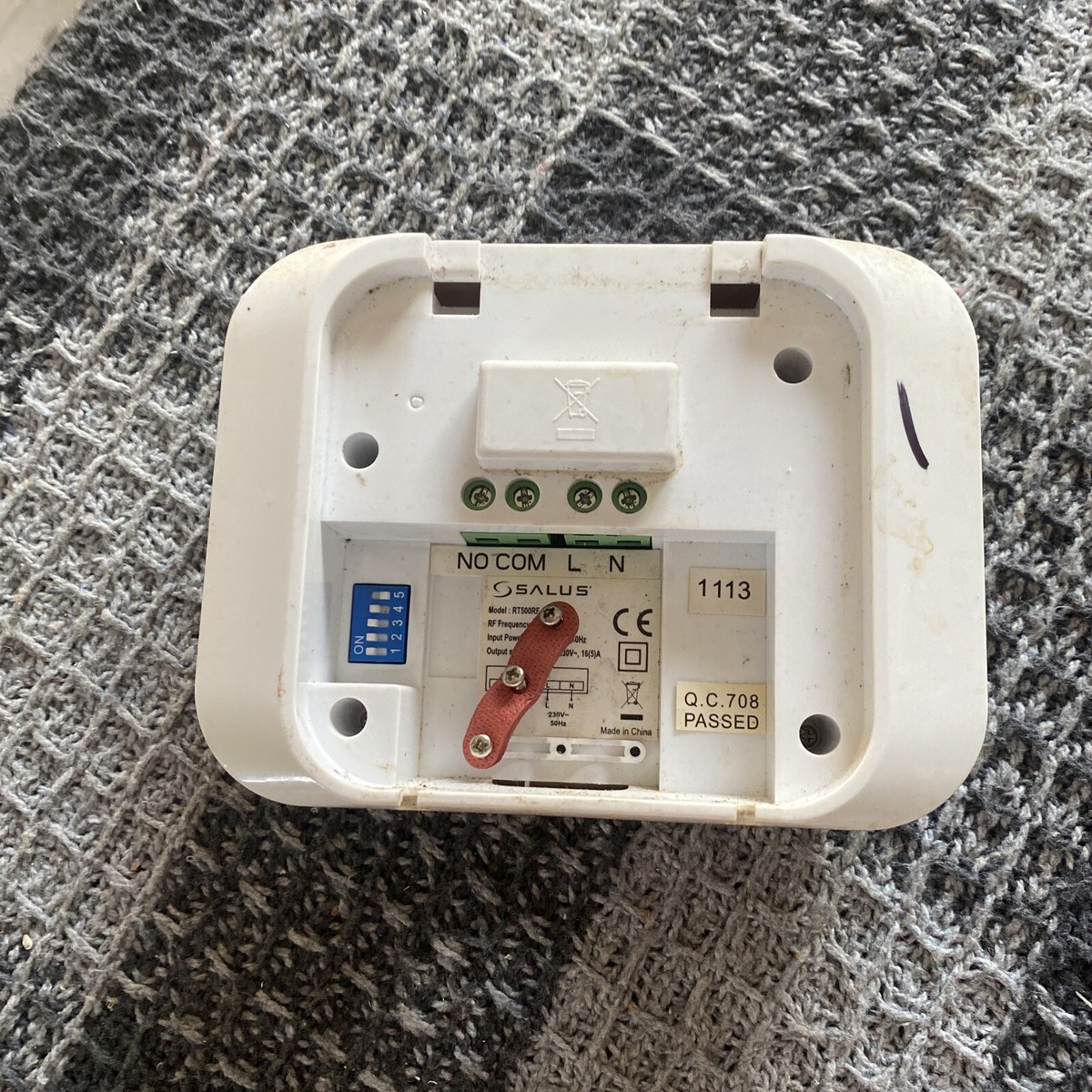 Salus Wireless RF Central Heating Room Thermostat’s Receiver